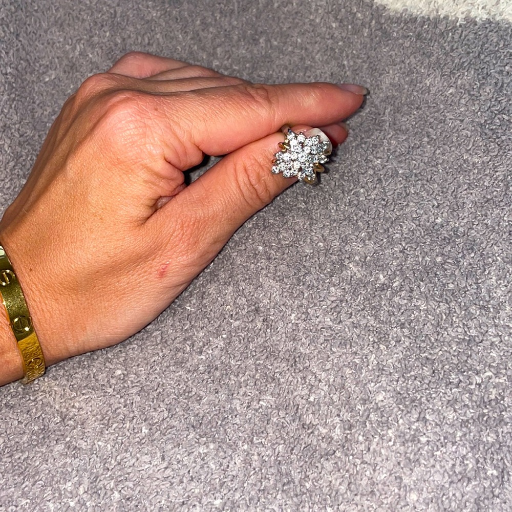 Ring - Picture 1 of 5